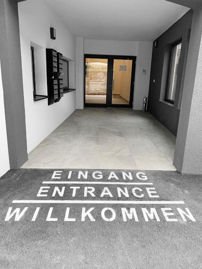 Traum Panorama Apartment Mit Berg & Seeblick Altmuenster Bagian luar foto